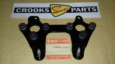 NOS 34950-33601 GT250 / GT500 Genuine Suzuki Speedo / Tacho Meter Bracket