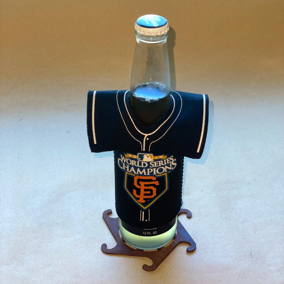2010 San Francisco Giants World Series Champions Beer Bottle Beverage Koozie MLB - Image 3 of 4