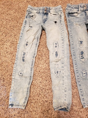 Lot Of 2 So Jeans Girls Size 10 Skinny Distressed Jeans - Picture 3 of 6