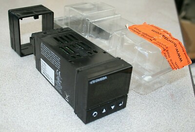 OMEGA ENGINEERING CNi1652 / CNi1652 New / NOS PID Process Controller