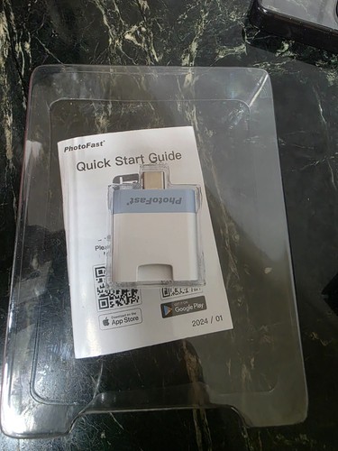 PhotoFast. PhotoCube PD+ . Auto Backup podczas ładowania - Zdjęcie 3 z 4