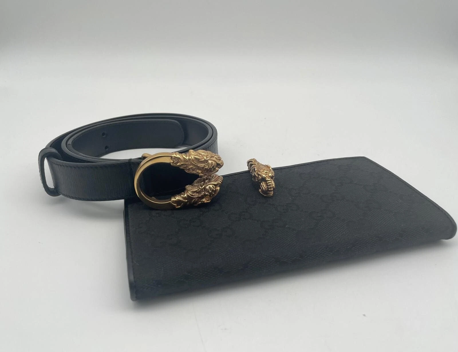 Portefeuille et ceinture noir Gucci années 1980 