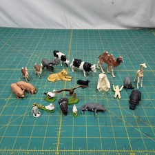 Lot of 22 Britains LTD Animal Figures Farm, Lion, Birds, Camel, Seals, Hippo