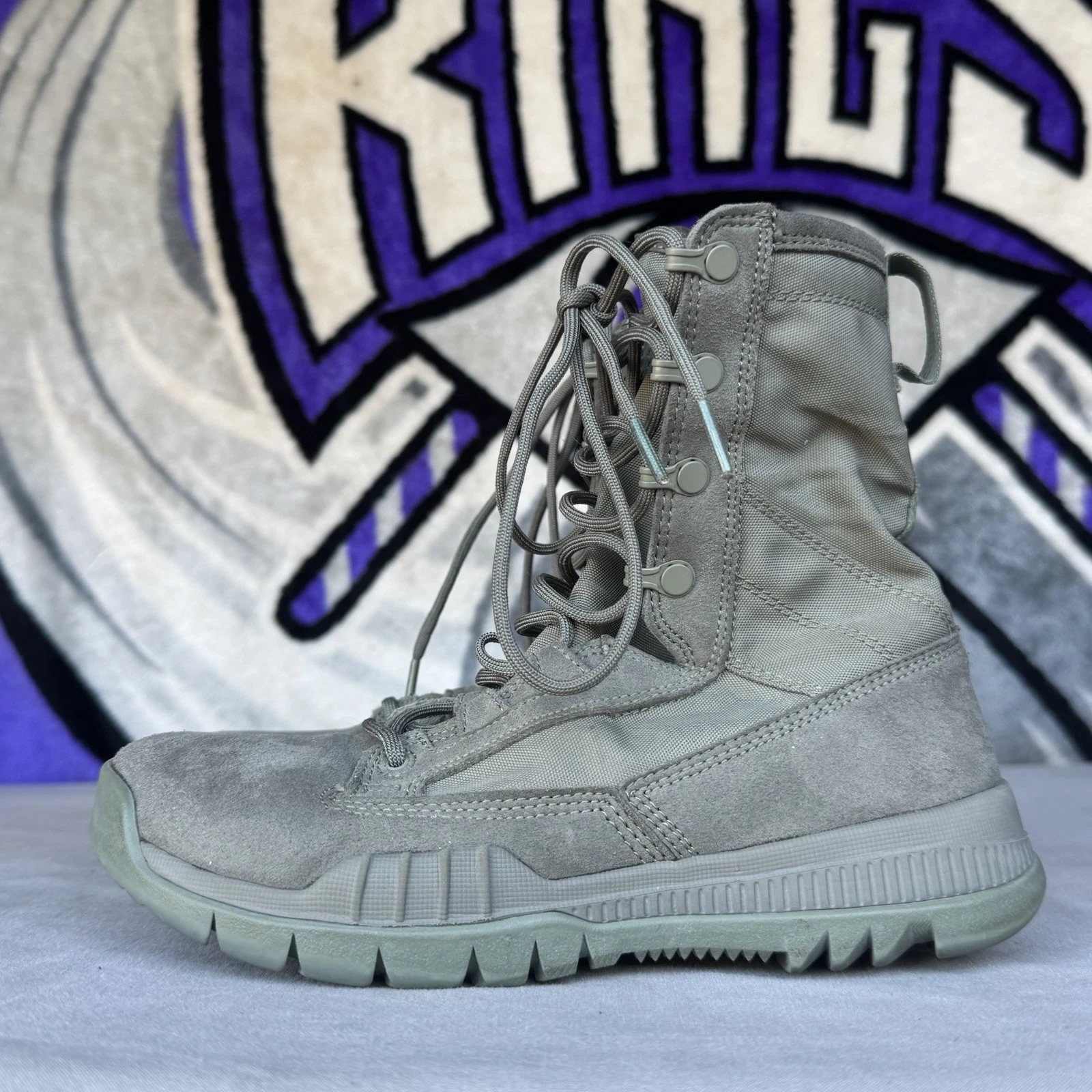Size 6.5 - NIKE Men's Sage Suede/Canvas Field Hiking Sneaker Boots 631371-222