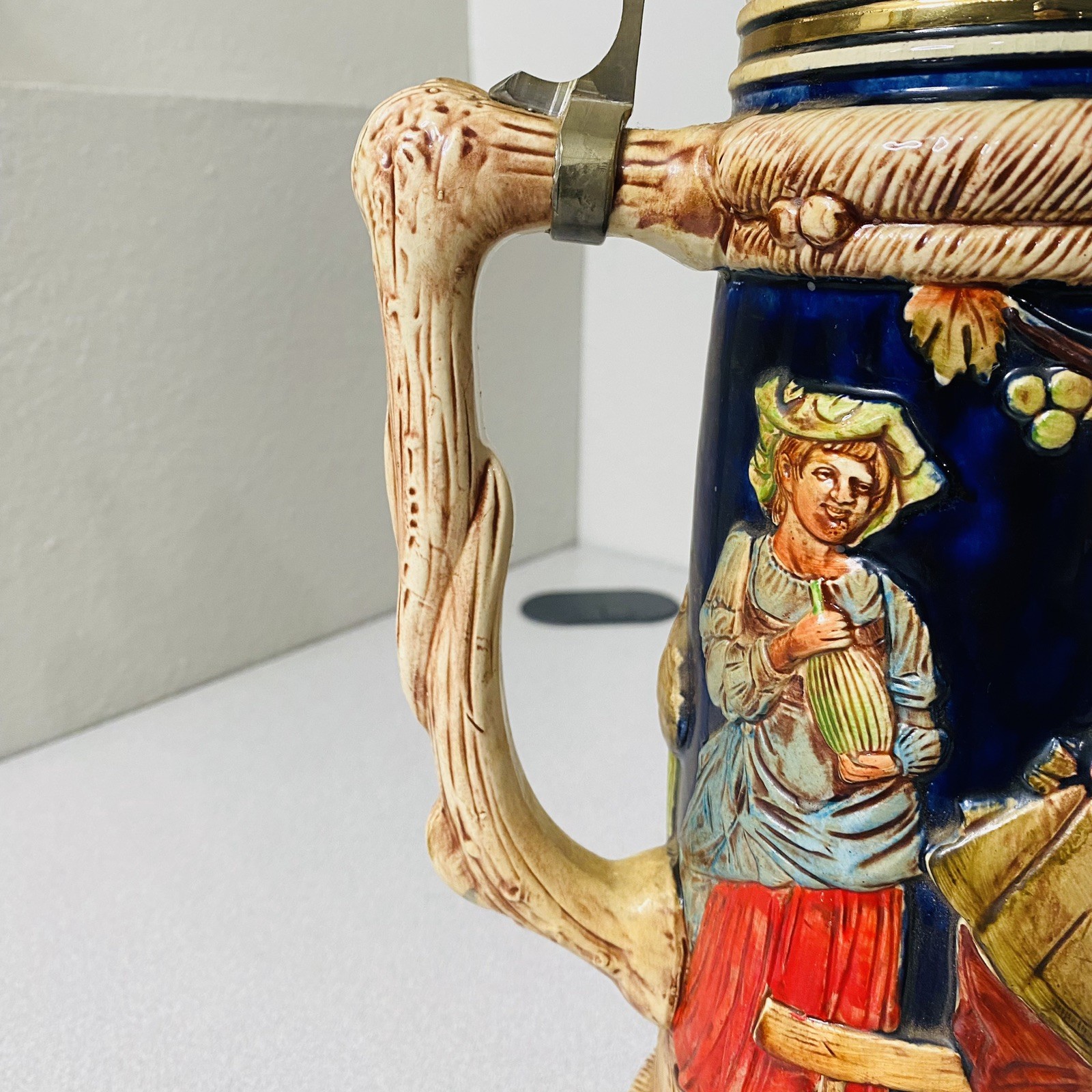 Vtg XL 3 Liter German Beer Stein Pewter Lid Western Germany 1482 Courage