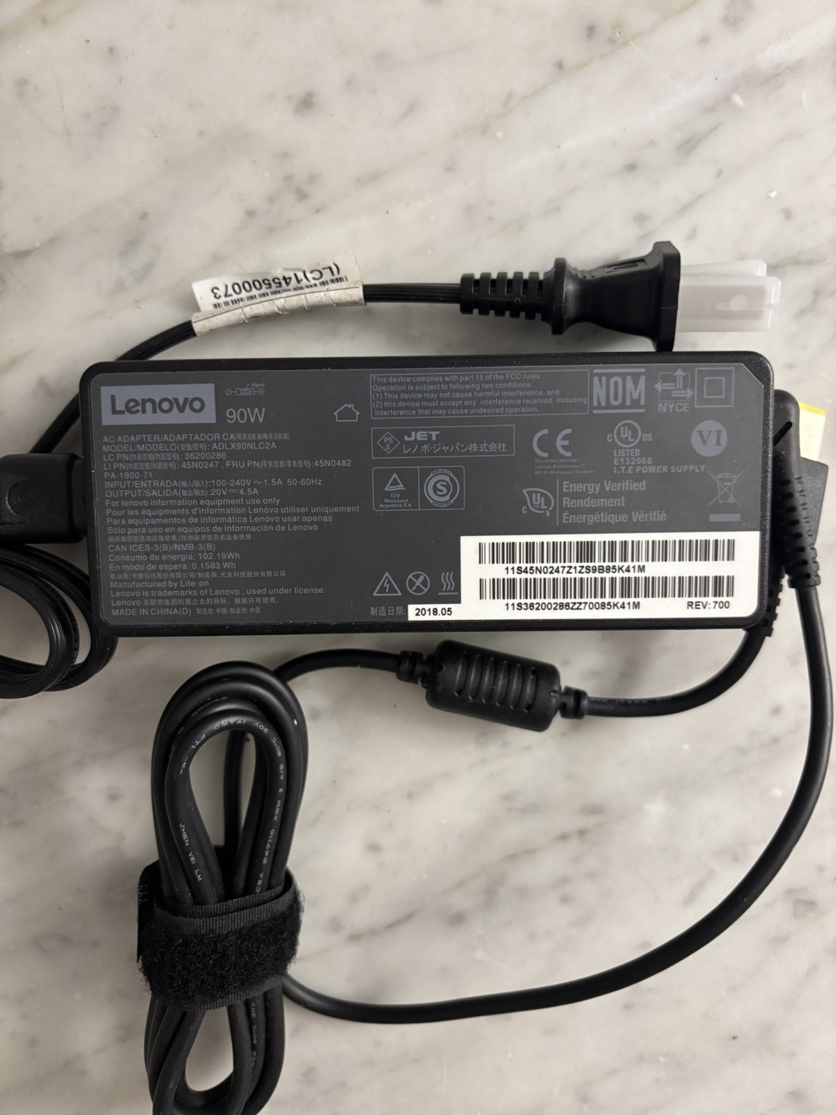 Adlx90nlc2a 20v 4.5a Ac Power Adapter
