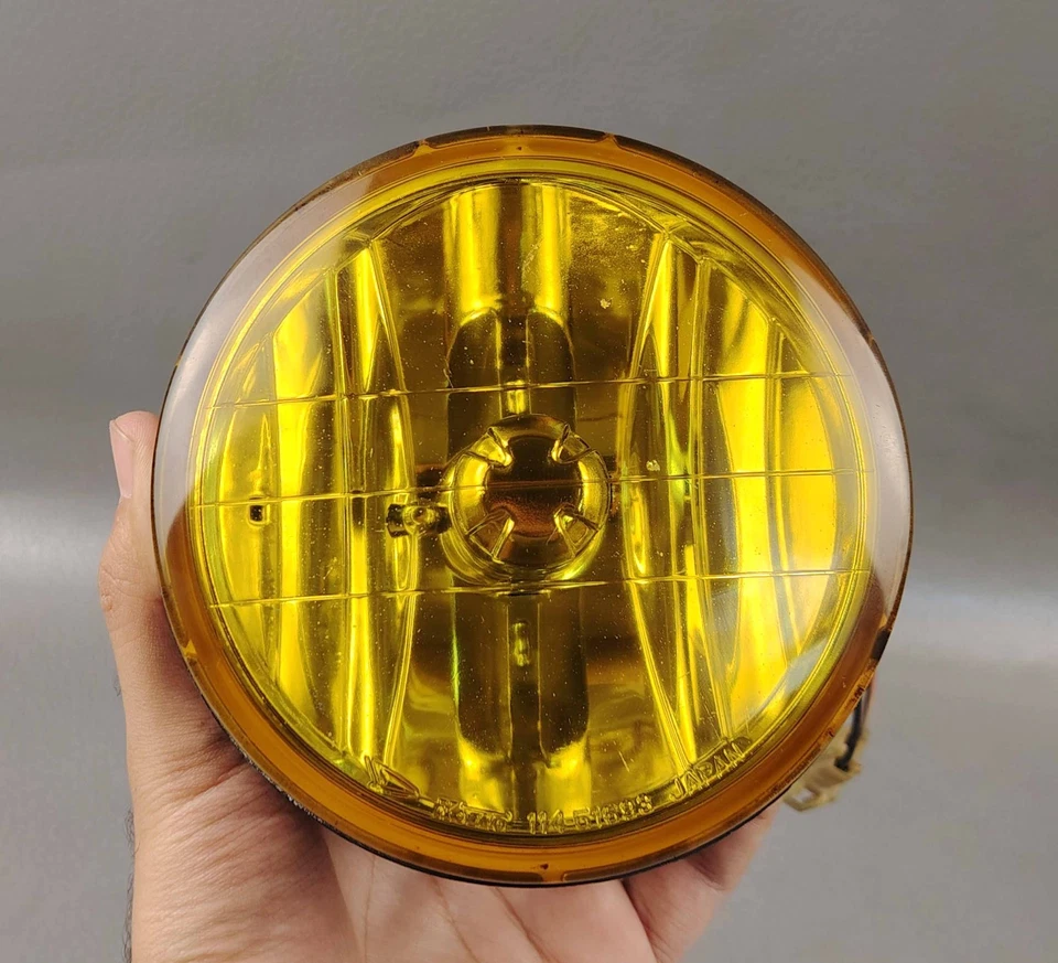 2003 Subaru Impreza GDB GDA Rev8 Wrx STi bumper Yellow fog light koito 11451693 - Image 4 of 4