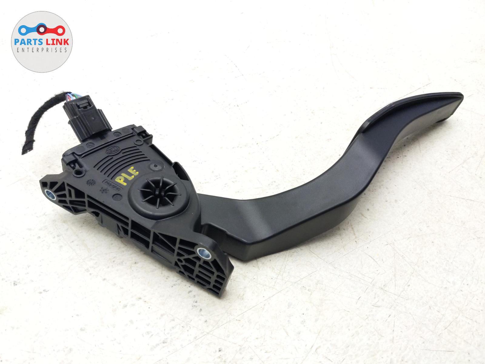 2017-2020 MASERATI LEVANTE GAS ACCELERATOR PEDAL THROTTLE SENSOR PLUG ASSY M161