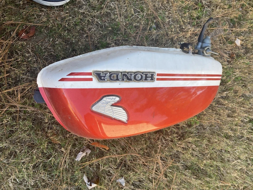 Tanque de gasolina Honda CB 175 Foto 3 de 4