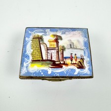 Bilston enamel snuffbox, with landscape & floral sprigs c1775