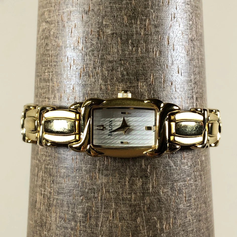 Bulova Women 97T76 Fashion Gold Tone Rectangular Quartz Analog 14mm Watch 6" - Image 3 of 4