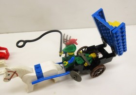 Lego Vintage LL Castle Forestmen #1877-Crusader's Cart-100% w/minifigs (1990)