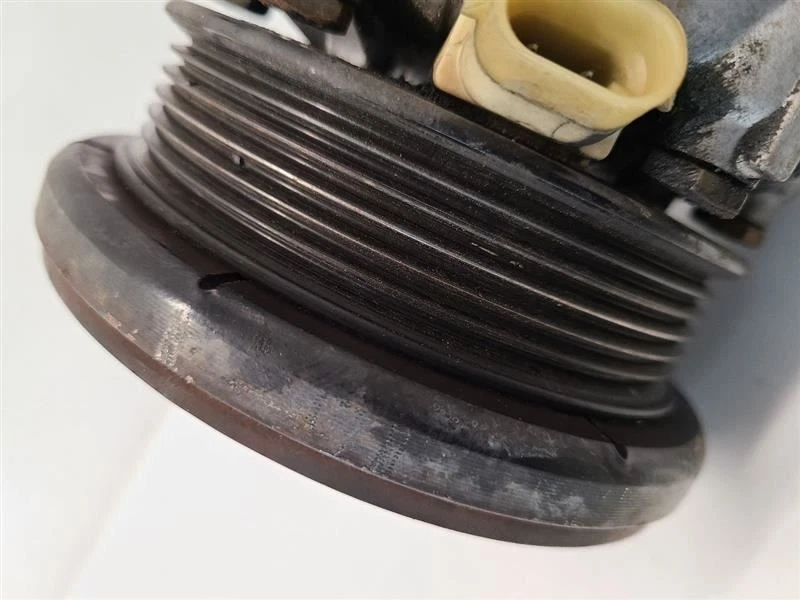 Compresor de aire acondicionado Pontiac Grand AM 1999-2005 3,4 L 99-05 89018903 Foto 3 de 4