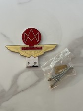 Genuine And New Aston Martin Owners Club Badge - Made In England Genuine And New Aston Martin Owners Club Badge - Made In England