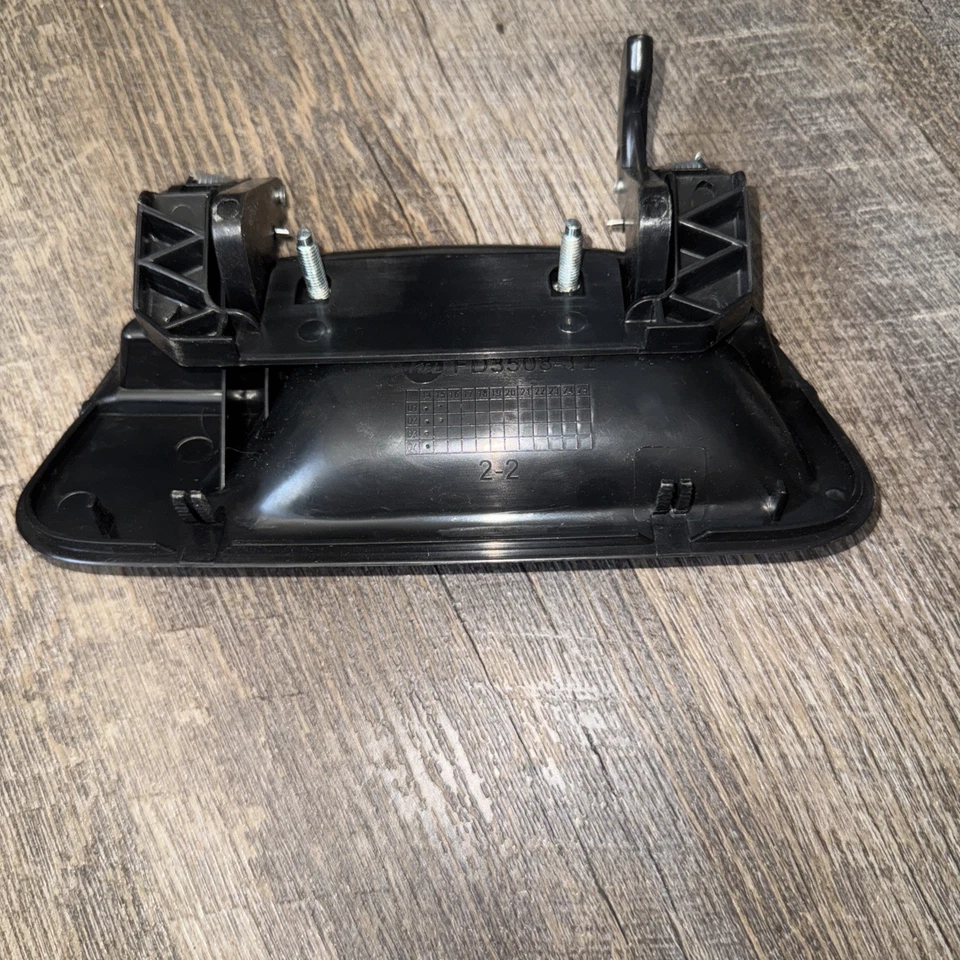 Ручка заднего борта для грузовика F450 F550 F250 F350 Ford F-450 Super Duty - Изображение 2 из 4