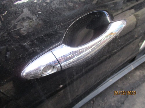 MANIGLIA PORTA ESTERNA ANTERIORE LATO GUIDA KIA SPORTAGE MK3 2012 OSF - Foto 2 di 6