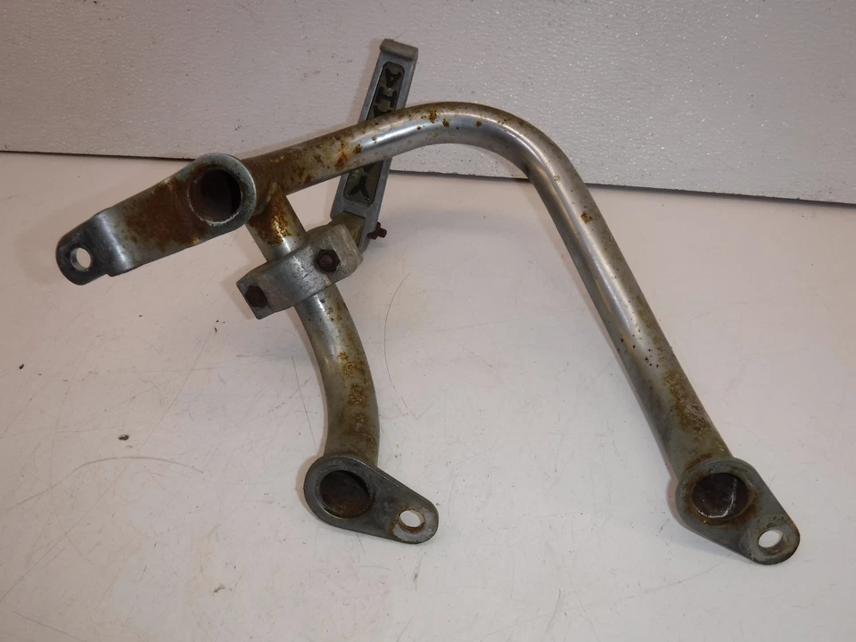 Yamaha Venture Royale 1984 protector de choque delantero derecho reposapiés clavija paso Foto 2 de 4