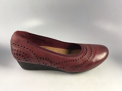 Rockport Women’s Cobb Hill Judson Perforated Bordeaux Leather Wedge Pumps  Sz