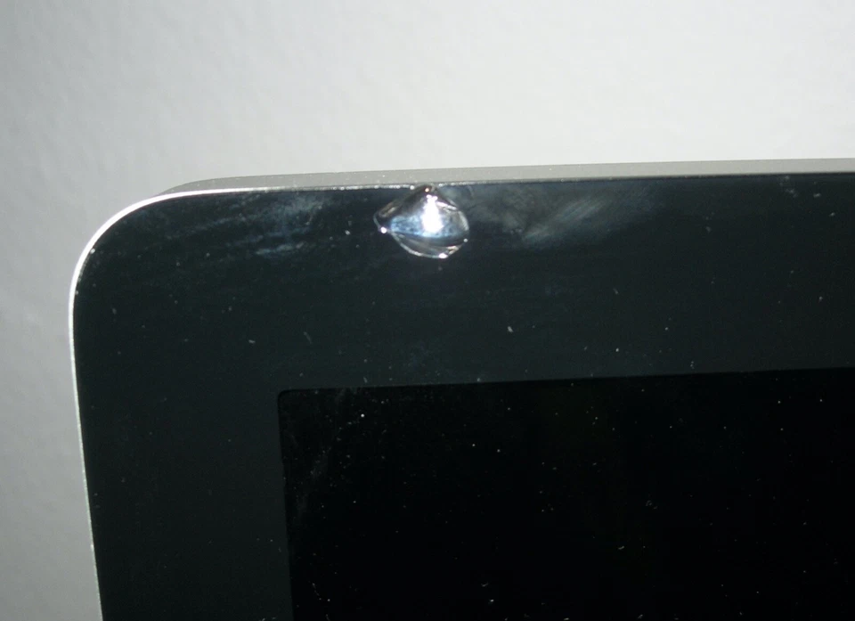 Apple iMac A1311 21.5 in  3.06 core 2 Duo 1TB HDD 8GB RAM WiFi 2009 model - Image 4 of 4