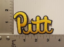 1970's / 1980's PITTSBURGH PANTHERS PITT EMBROIDERED PATCH VINTAGE NCAA 2