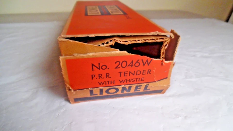 Lionel 2046W P.R.R.Operating Postwar Whistle Tender Box Original Box - Image 2 of 4