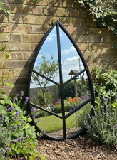Leaf Shape Garden Mirror Plastic Frame Outdoor Wall Mounted Patio Decor 76x42 Cm