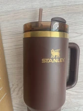 Stanley 40oz Flowstate Quencher Tumbler Brown – Fast Shipping