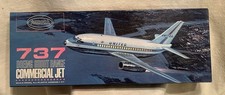 Vintage 1966 UNITED AIRLINES 737 Boing Commercial Jet Model Kit 359-249 Aurora
