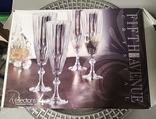 Fifth Avenue Crystal Champagne Flutes Set Of 4 New Free Shipping 