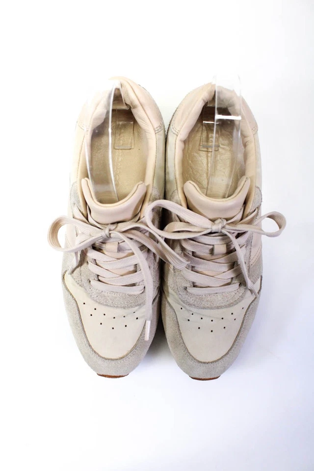 Tênis Club Monaco Feminino Camurça Top Baixo com Cadarço Zoe Runner Bege Tamanho 8EUA 39UE - Imagem 2 de 4