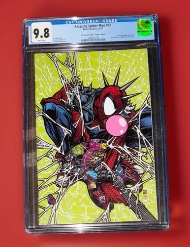 AMAZING SPIDER-MAN #32 CGC 9.8 TAKASHI OKAZAKI SPIDER-PUNK VIRGIN VARIANT-B HOT!