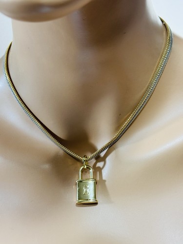 18K 750 Real DUBAI UAE Gold Padloack Necklace 17” long 5.5mm 18.9g Twotone Chain - Picture 17 of 24