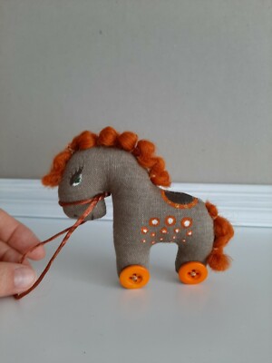 Handarbeit Puppe Pferd handgemachte Stoffpuppe Handmade rag doll horse toy 