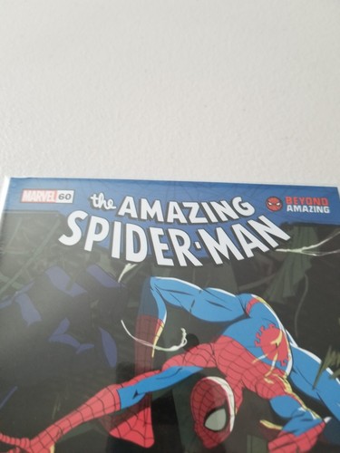 MARVEL SPIDER-MAN LOT KEYCHAIN BAM BOX NUMBERED ART PRINT AND 8X5 ART PRINT - Picture 7 of 11
