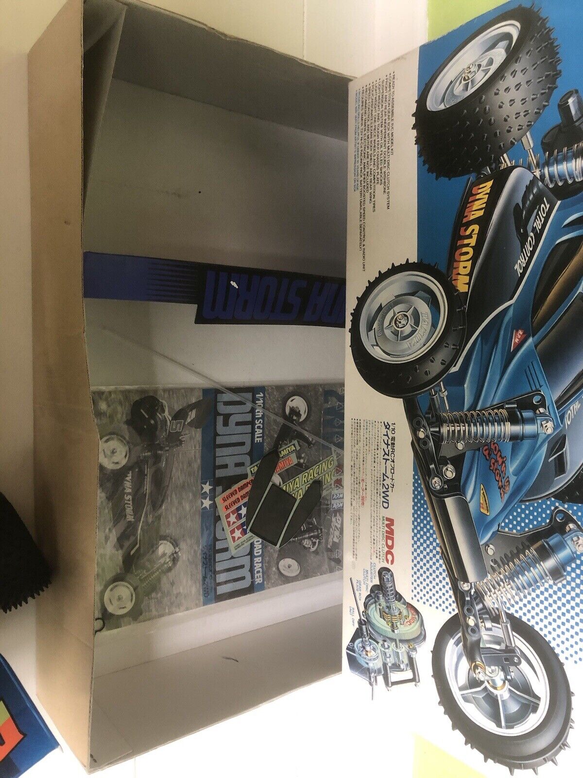 Foto 3 di 16