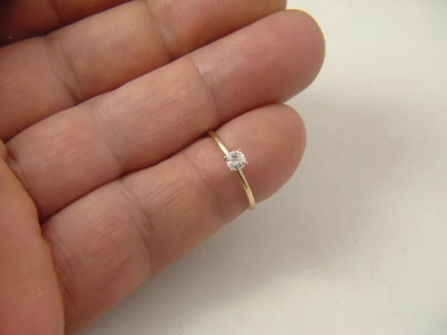 Simple classic engagement rings deals