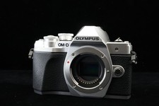  US Duty Paid Olympus OM-D E-M10 Mark III Silver Digital Camera Body Only 9559