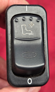 PETERBILT ROCKER SWITCH, FOOTWELL LIGHT 16-07417-3JBEEF1A11