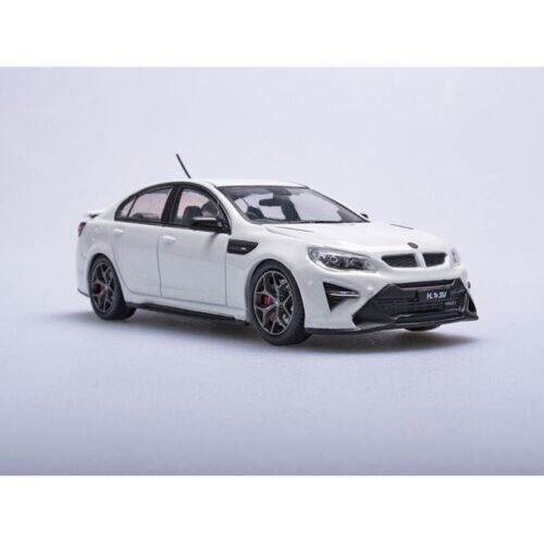 1:43 Biante Holden HSV VF GTSR Commodore sedan in Heron White - Picture 4 of 6
