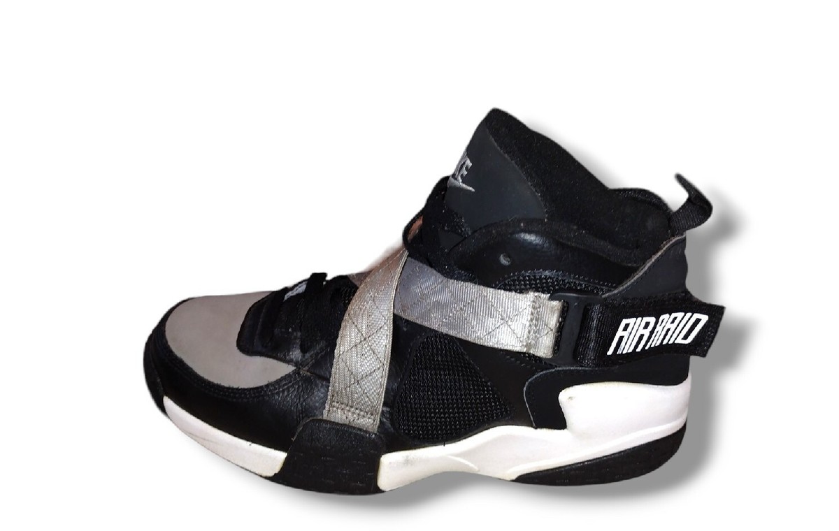 air raid og