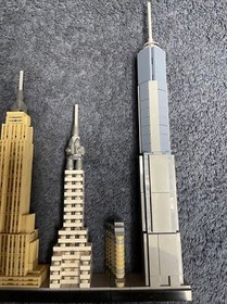 LEGO Architecture 21028 New York City 100% Complete Good Condition