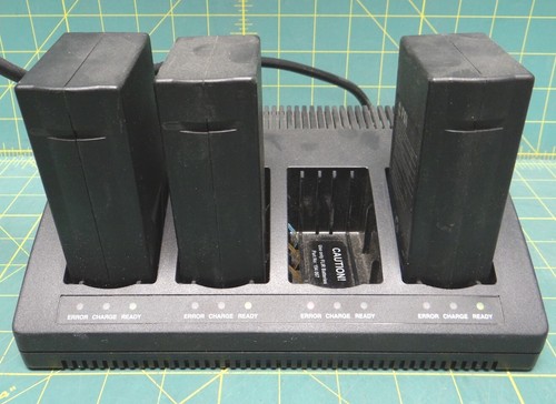 Flir Systems 117-131 Type PB0490 4 Place Battery Charger with 3 Batteries - Picture 1 of 6