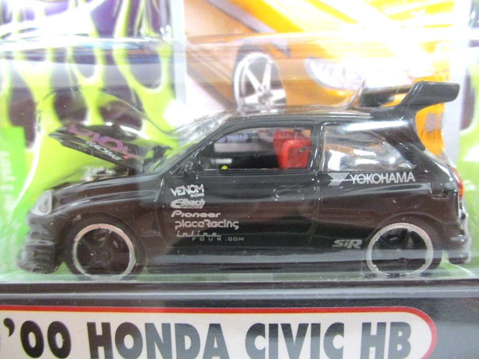 FUNLINE MUSCLE MACHINES IMPORT TUNER - 2000 HONDA CIVIC HATCHBACK - 1/64 - Image 2 of 4