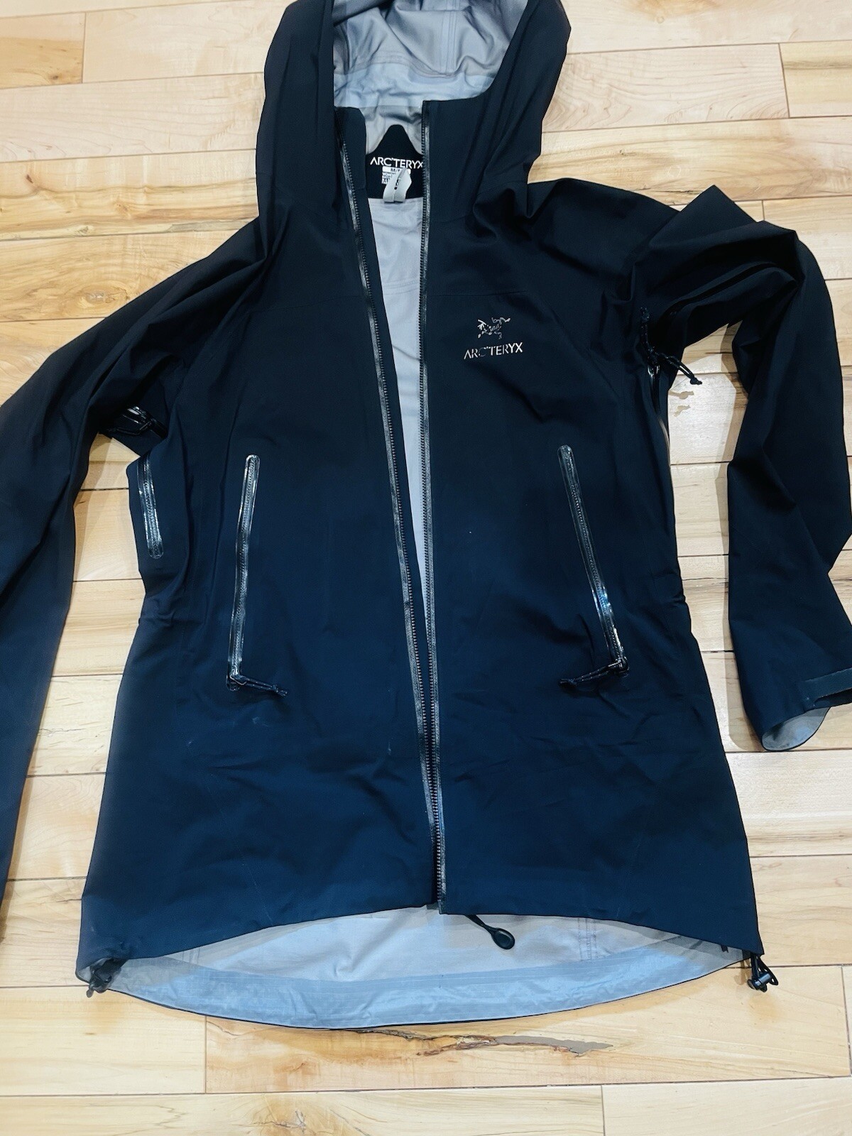 ARC'TERYX Giacca Arcteryx Zeta AR L Gortex Pro colore arancione DONNA $950