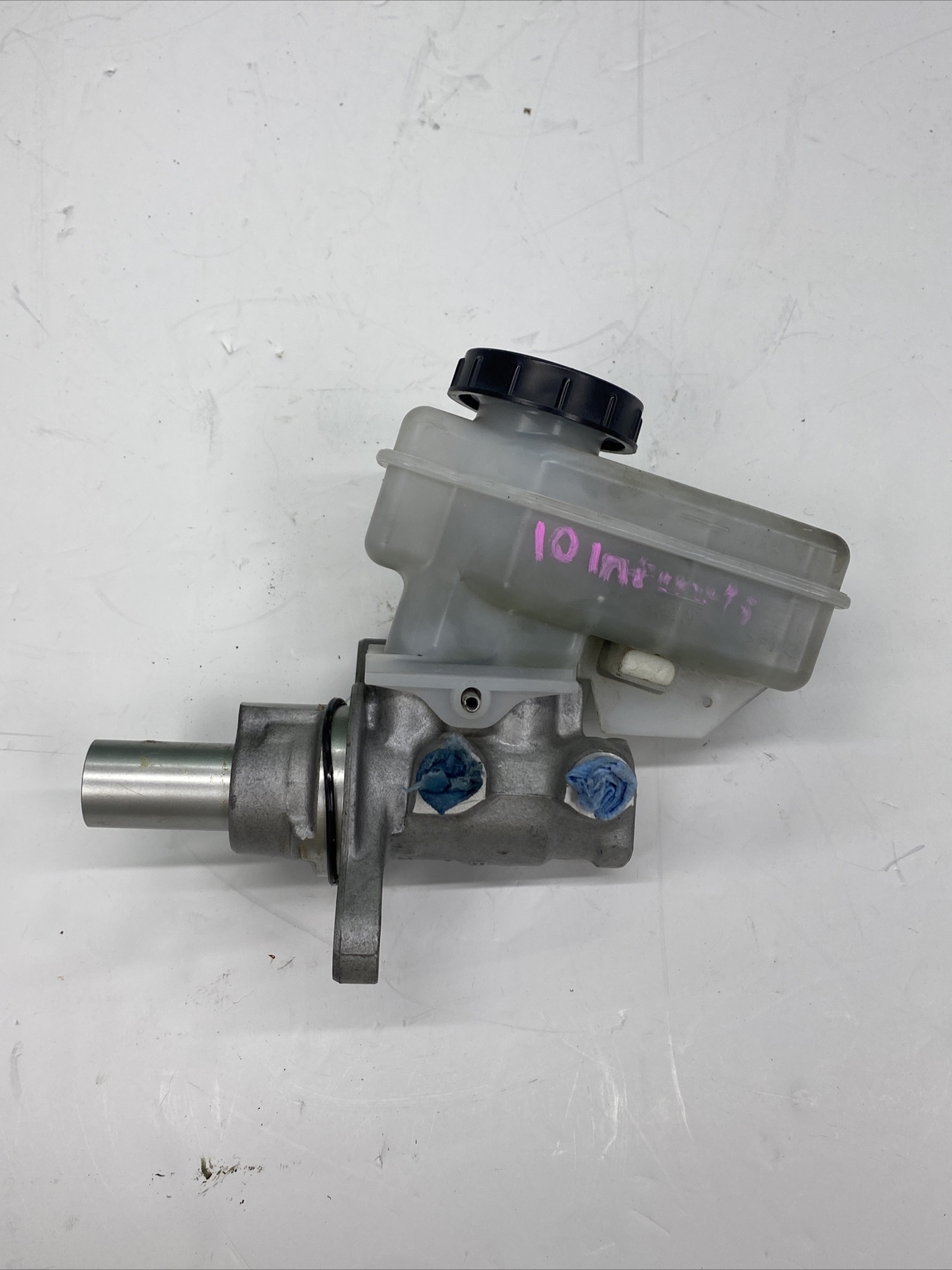 2010 Infiniti Infinity G37 Brake Master Cylinder OEM eBay