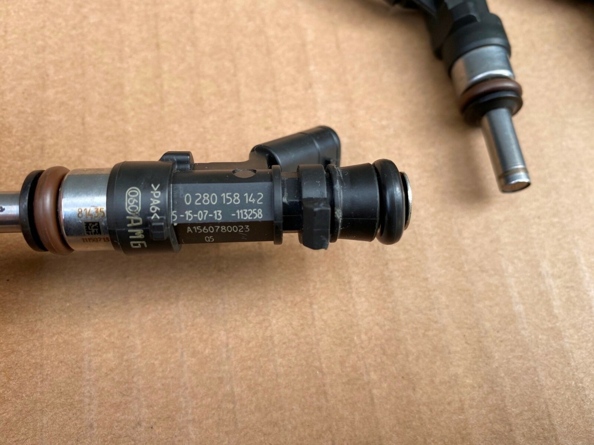 Mercedes Benz C63 AMG W204 Engine Fuel Injector Set M156 6.2L V8 