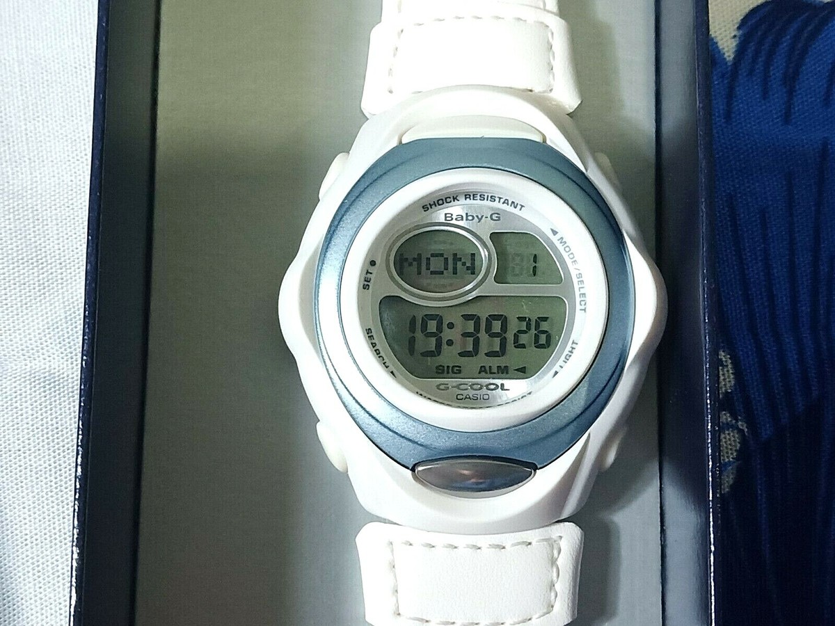 g-shockディズニーストア限定ドナルドダック65th ANNIVERSARY CASIO G-SHOCK Disney Donald Duck 65th anniversary model G