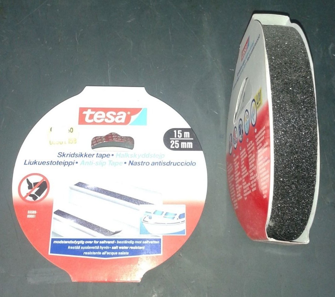 NASTRO ANTISCIVOLO ANTISDRUCCIOLO NERO 15mt. x 25 mm. Tesa