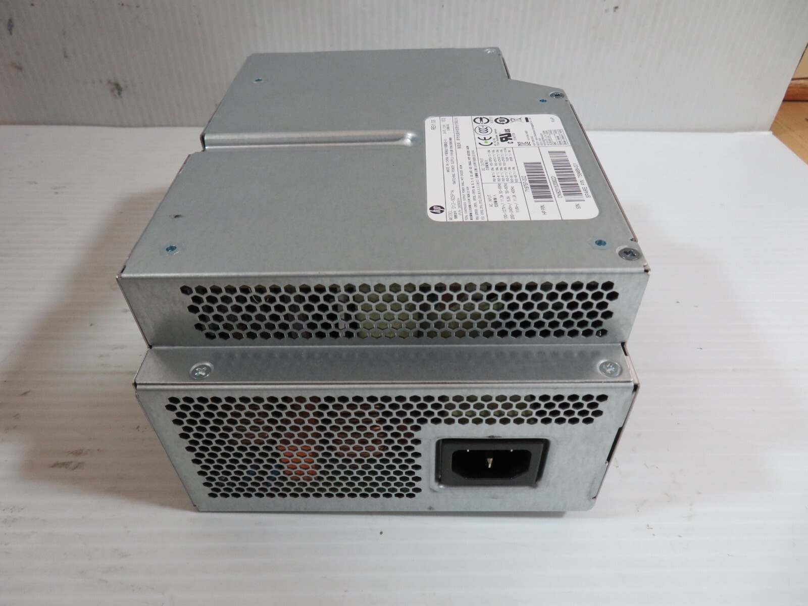 HP Z640 925W Switching PSU Power Supply Unit 758468001 719797002 eBay