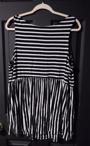 TIME AND TRU MATERNITY A RIGHE RELAXED FIT PEPLUM TANK senza maniche taglia XL - Foto 3 di 3